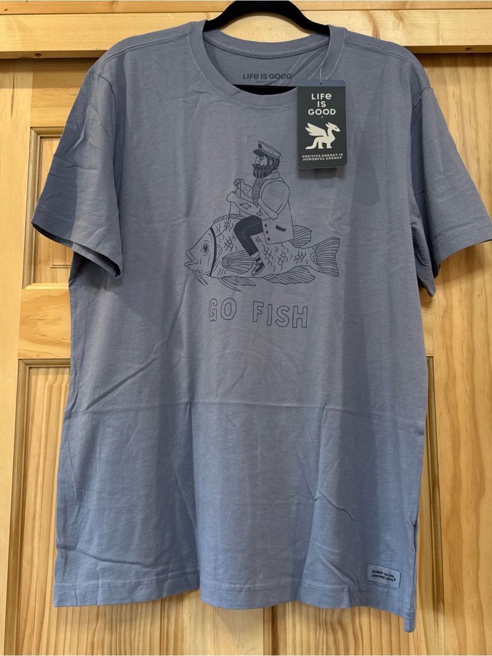 Life Is Good Crusher Go Fish Sz L Tee Shirt NWT Sea Captain Riding Fish Blue